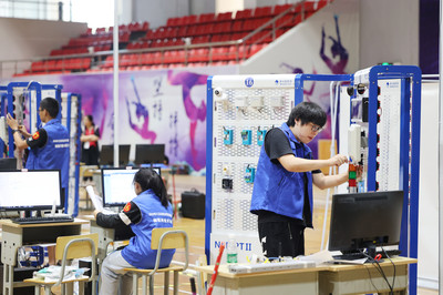 江蘇職校技能大賽“物聯網技術應用”賽項在南通開幕，南通職大學生團隊勇奪頭獎